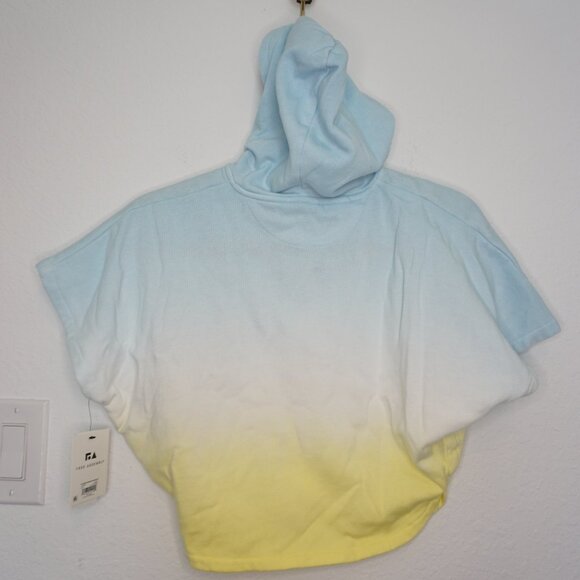 Free Assembly: Ombre Outfit Set (Blue & Yellow) - Picture 7 of 10